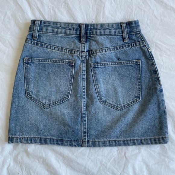 Embroidered Floral Denim Mini Skirt - Forever 21, Size XS - Picture 2 of 2